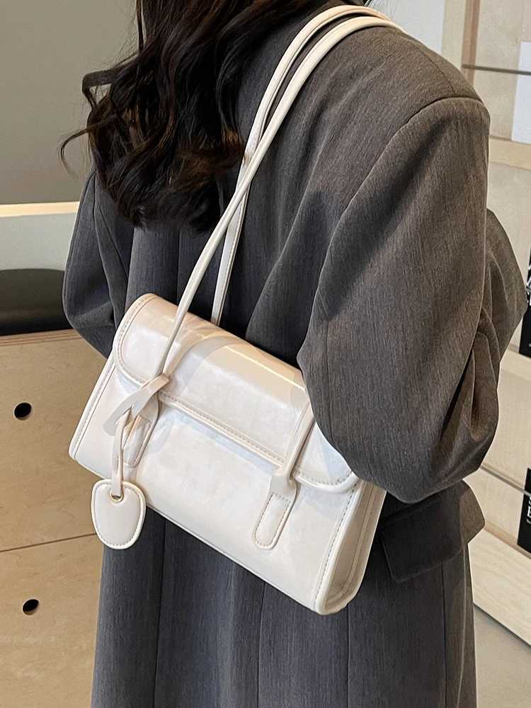Fashion Red Shoulder Bags For Women Trendy Textured Solid Color Handbag Autumn Winter Versatile Female Underarm Pack Z250303