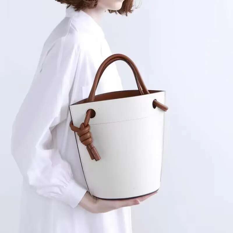 Designer Purses Handbags For Women 2023 New Fashion High Quality Personality Bucket Bag Handbag Free Shipping