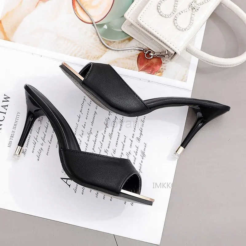 2021 Sexy Summer Thin High H Sandals Lady Pumps Classics Slip Shoes Wen White Wedding Party Shoes Z250304