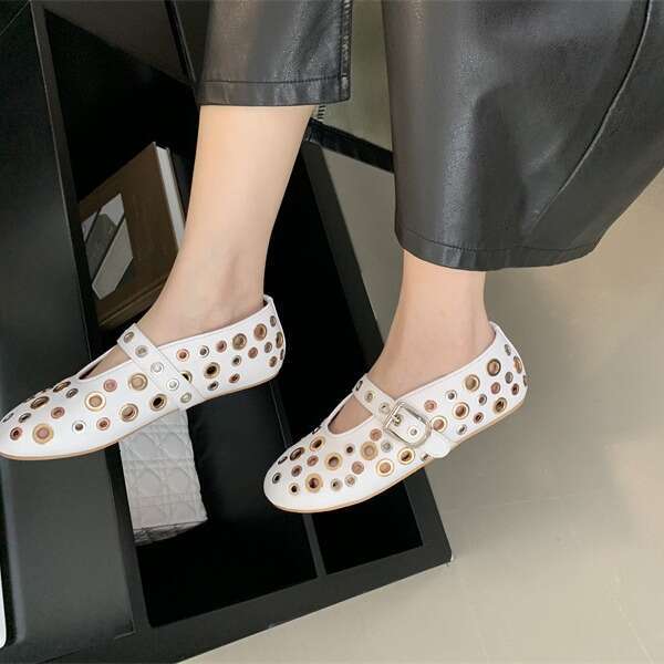 2024 summer new French hollow ballet shoes for women, perforated rivets, flat bottomed shallow mouth, women's niche design, single shoe