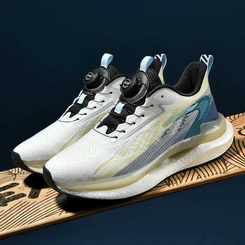 Carbon Plate Running Shoes for Men Mesh Breathable Cuhioning Sports Walking Jogging Shoes Trendy Designer Sneakers Male FootwearC250304