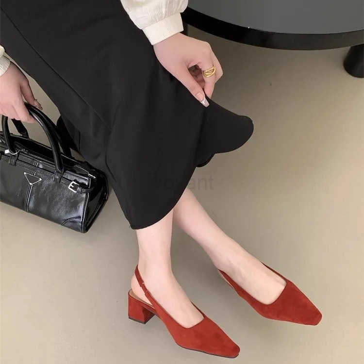 Low Sandals Wan Leather Shoes Lady 2024 Summer H Suit Fem Beige All-Mah Med Blue Low-heeled New Fi Girls C Z250304