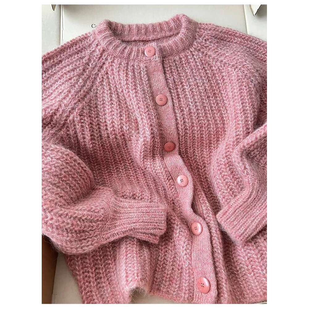2025 Early Spring New Women Alpaca Blended Round Neck Knitted Cardigan
