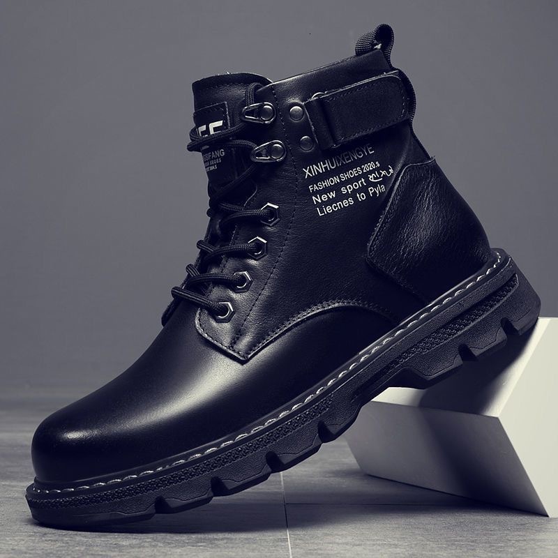 Designer s New Lightweight High Top Outdoor Shoes For Spring And Summer 2025 Multifunctional Trendy Versatile Thick Soled Men s Casual Short Leather B