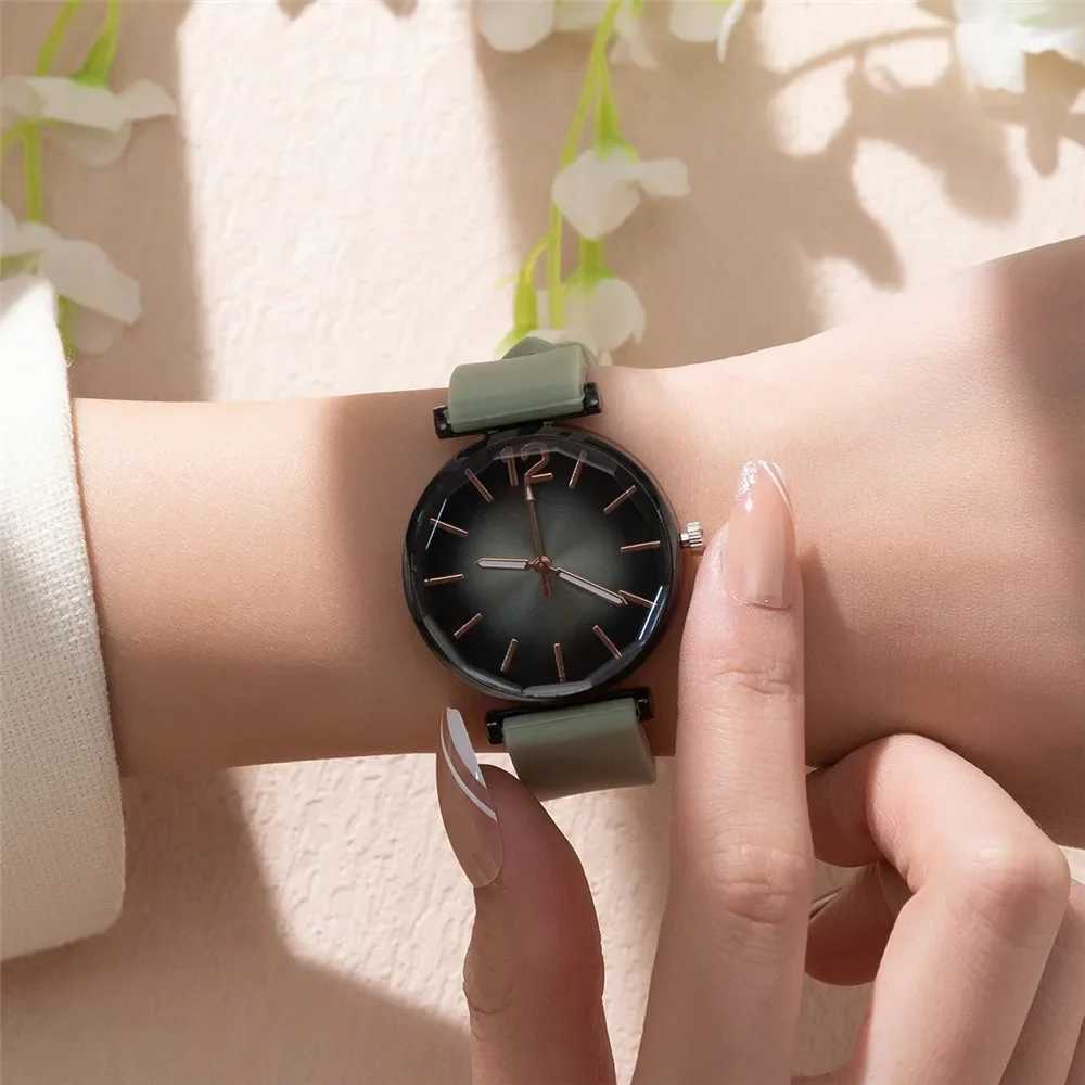Fashion Ladies Sports Simple Black Dial Quartz Casual 2024 Green Sile Str Women Clock Dr WristesXJ250304