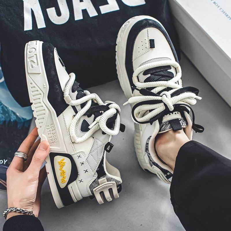 New Breathable Mesh Casual White Board Shoes For Summer 2025 Niche Design Student Outdoor Specific Multifunctional Sports Fashion Shoes White Shoes