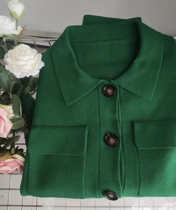 2025 Solid Jumper Caramel Lapel Double-Pocket Shirt-Style Wool Blending Knit Sweater
