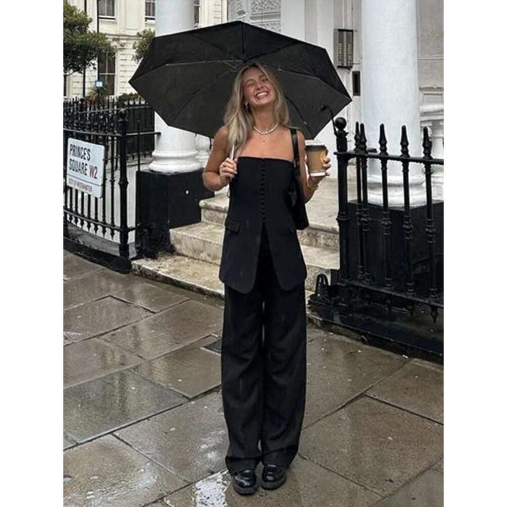 Top Elegant Tube Women Solid Off Shoulder Button Strapless Sleeveless Female Slim Tank 2025 Summer New Fashion Lady Streetwears