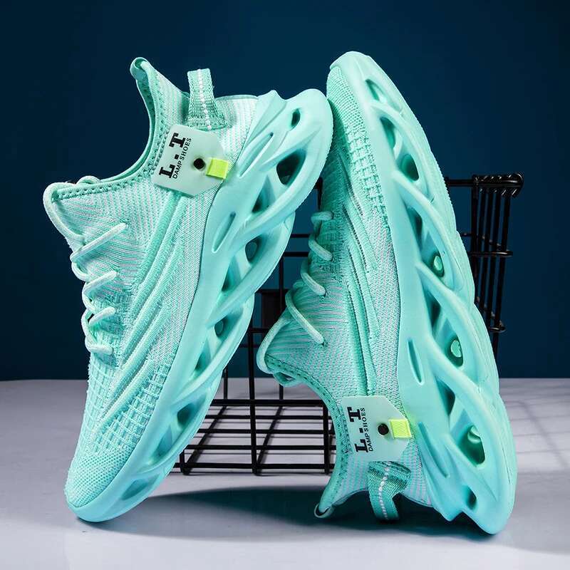 Men's Sneakers Summer Lightweight Men'shoe Mesh Breathable for Men Outdoor Platform Running Shoes
