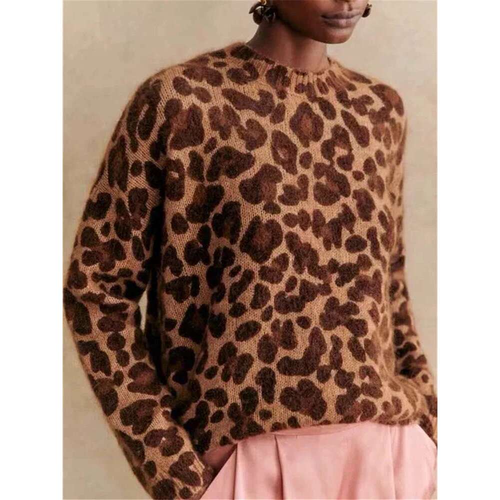 Women Leopard Jacquard Knit Sweater All-Match Spring 2025 New Ladies O-Neck Long Sleeve Loose Casual Pullover Tops