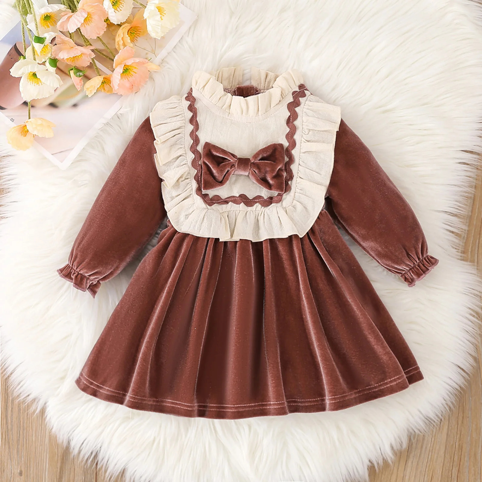 Toddler Girl Boutique Velvet Dress Christmas Princess Party Bowknot Dresses Kid Cute Ruffled Neck Long Sleeve ALine Tutu 250303