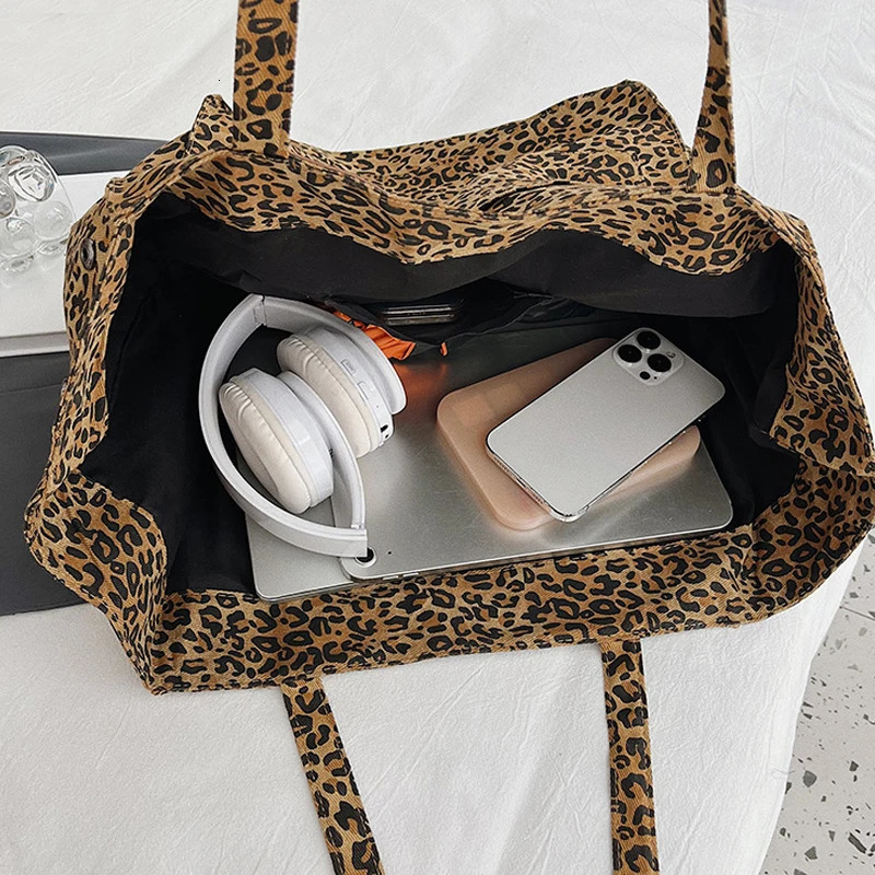 Large leopard print womens shoulder bag detachable canvas large capacity shopping handbag 2024 winter handbag 250218