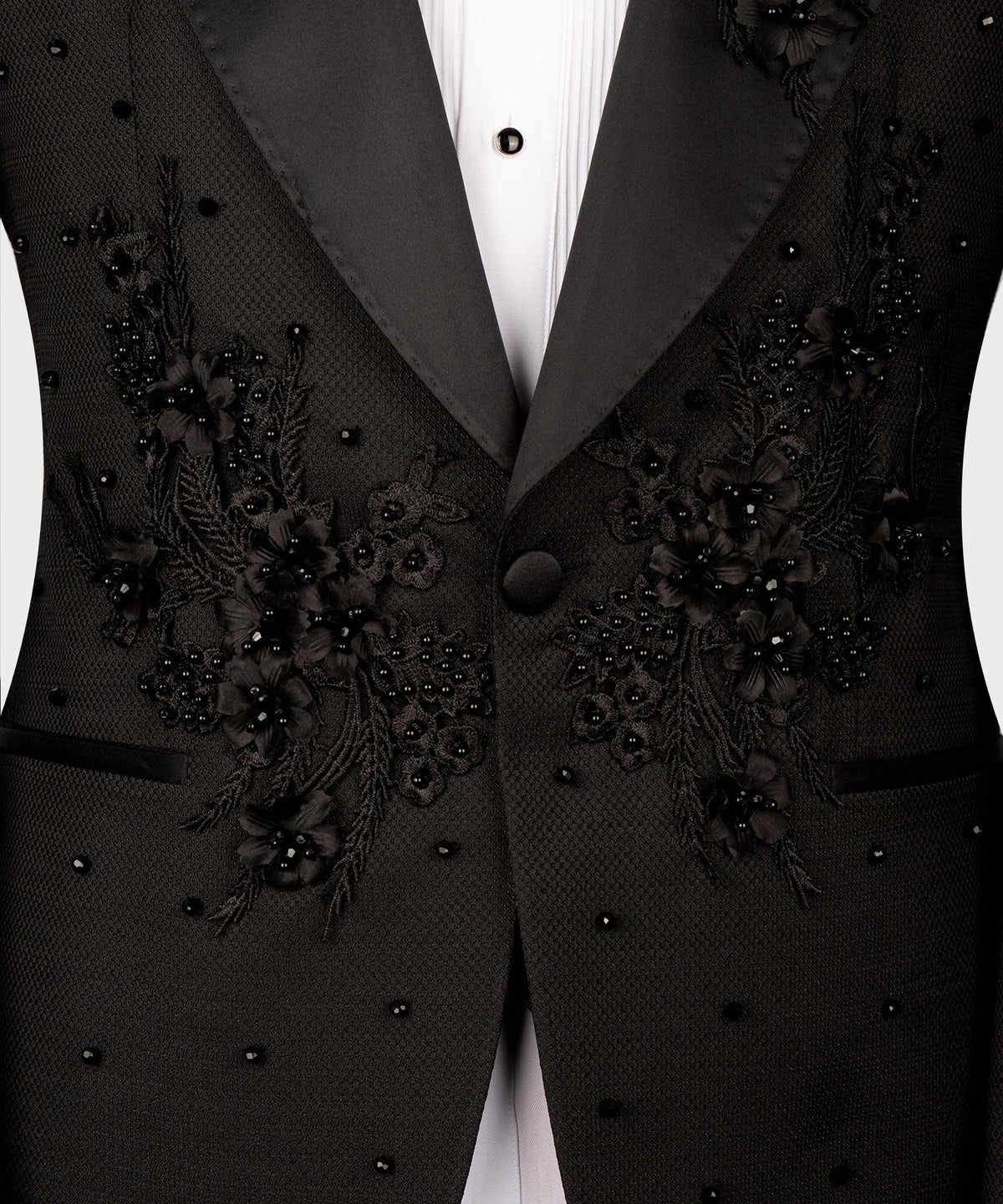 Fashion Wedding Tuxedos Appliques Beaded Men Suits Peaked Lapel 3 Piece Set Jacket Vest Pants Business Blazers Customized