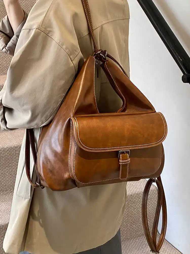 Red PU Shoulder Bag for Womens Autumn New Large Capacity Business Backpack Fashion Matching Underwear Bag Z250303