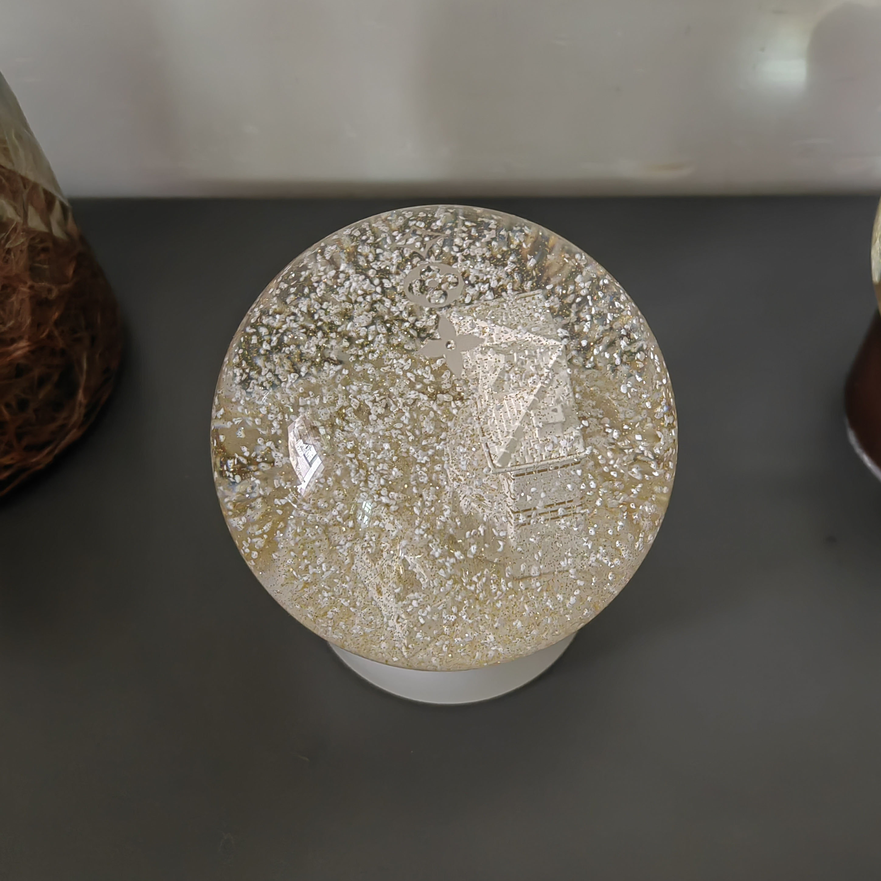 V Classics Heronsbill Snow Globe With Key&Castle House Design Inside Letters Crystal Ball