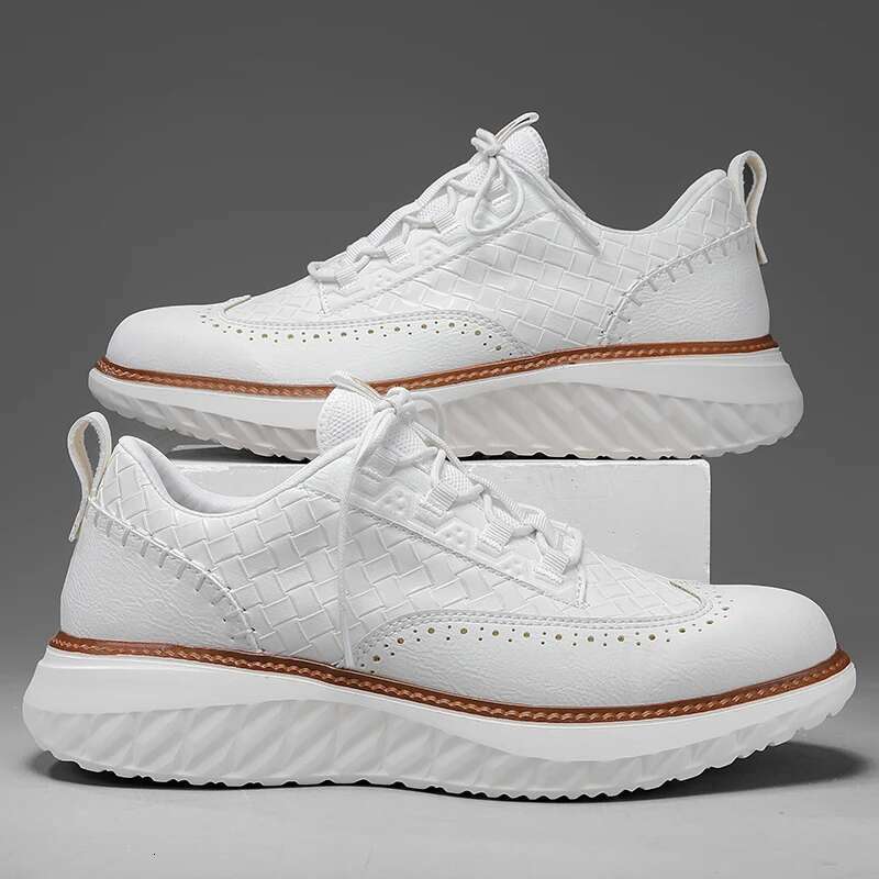 New 2025 Men Mesh Casual Fashion Lightweight Breathable Soft Soled Shoes Summer Outdoor Sports Fiess Sneakers Big Size