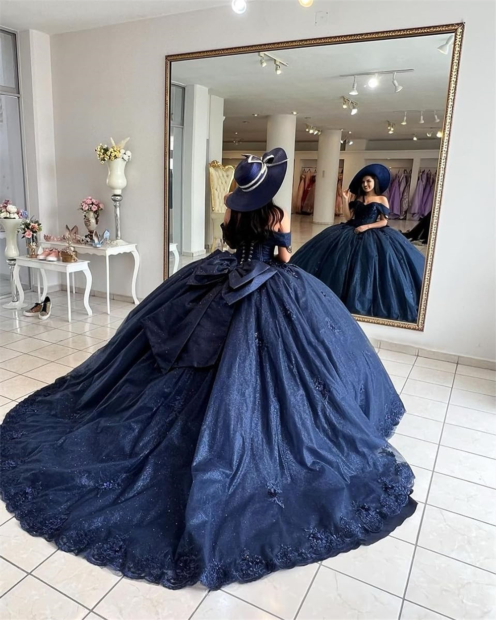 Ball Gown Quinceanera Dresses Beading Appliques Off the Shoulder V-Neck Lace-up Plus Size Sweet 15 16 Princess Birthday Party Gowns Vestidos De 15 Ano