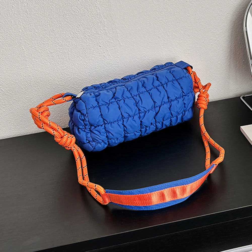 Stylish Women Quilted Cloud Bag with Braided Rope Strap Spacious Padded Crossbody Bag for Daily Use 250303