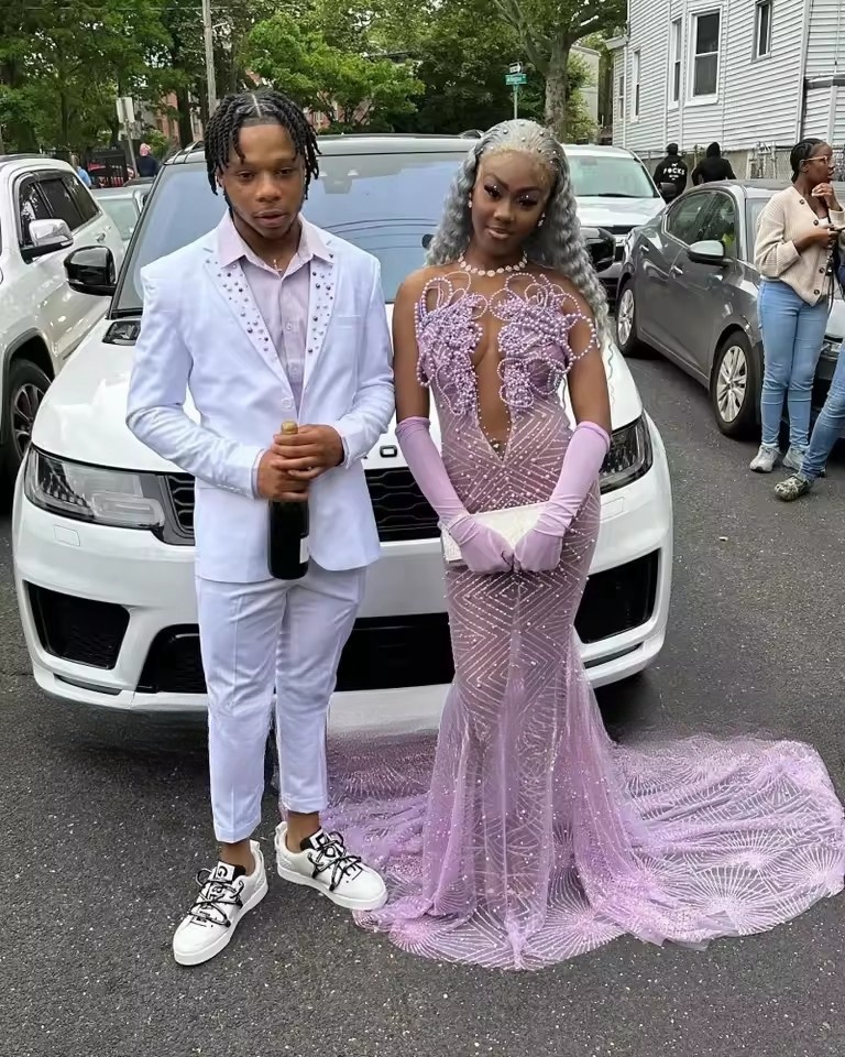 Elegant Lilac Prom Dresses 2025 Black Girls Pearls Sequin Party Gowns Mermaid Evening Dress Customized Vestidos De Gala