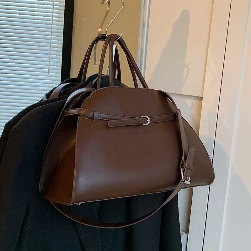 Luxury Designer Lock PU Leather Womens Handbag Retro Crossbody Bag Saddle Tote Y250303