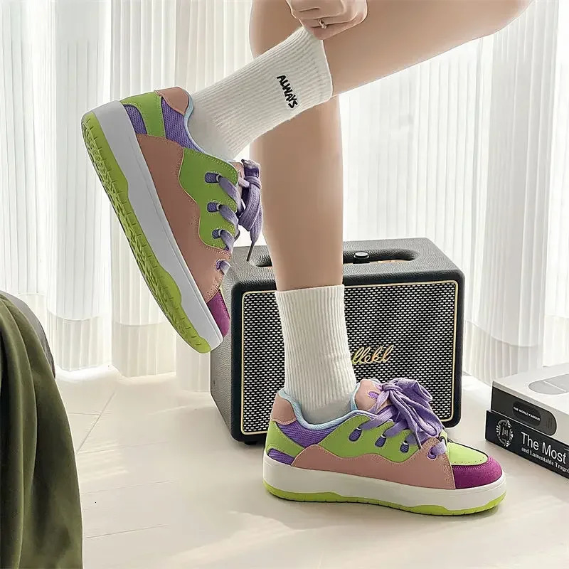 Mens Trendy Skate Shoes Men Women Fashion Casual Outdoor Stylish Womens Skateboard Shoes Streetwear Platform Sneakers 250228
