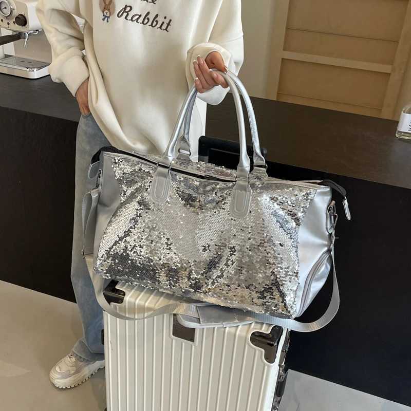 Short Distance Travel Bag Fashion Glitter High-capacity Handbag Good-looking Light Sports Fitness Single Shoulder Crossbody Bag Y250304
