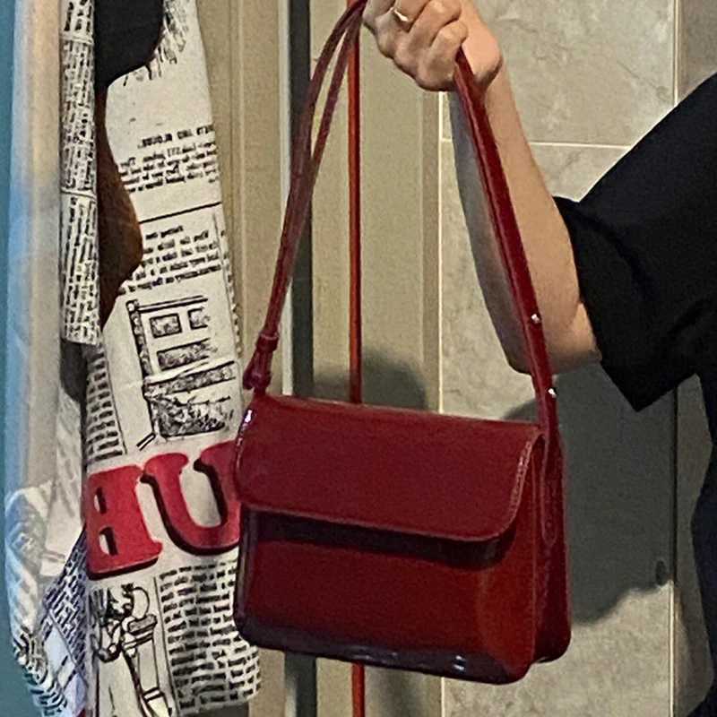 Patent Leather Shoulder Bag For Women Luxury Flap Crossbody Bag Solid Color Underarm Bag Red Crossbody Bag Lady Handbag Z250303