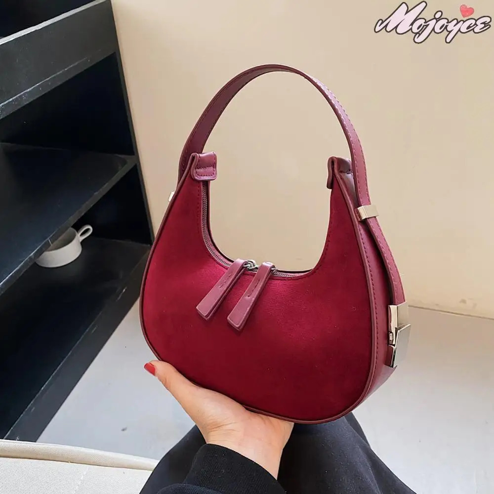 Retro Half Moon Bag Women Solid Versatile Shoulder Bags French Small Handbag Autumn Winter Casual Underarm Bag Ladies Tote Purse 250228