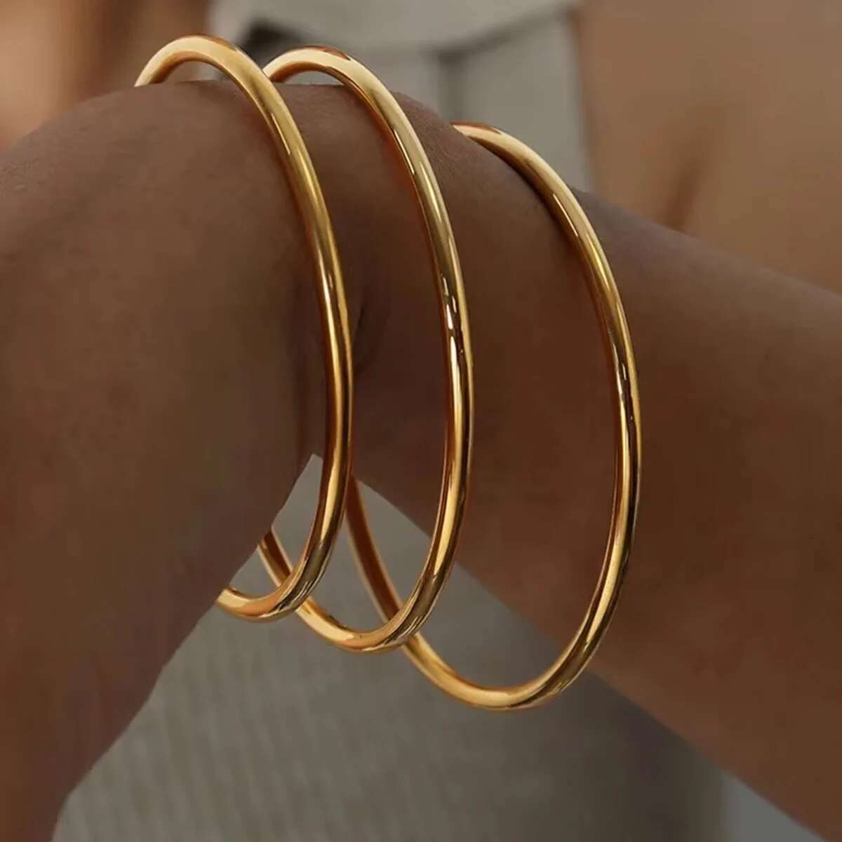 1 PCs Light Temperament Stainless Steel Gold and Sier Bangle Ancient Heritage Does Not Fade Simple Plain Face Bracelet