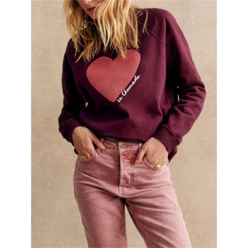 Women Long Sleeve Heart Print Sweatshirt Female 2024 New Autumn Fashion Retro O-Neck Casual Pullover Top