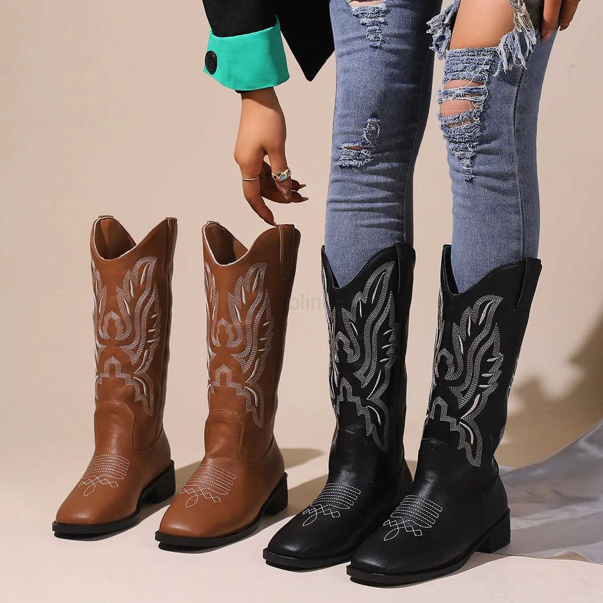 Winter Classic Boots for Wan Real Suede Pointy toe Wedges heel Ankle Boots Simple Cfortable Cowboy Boots fem Z250304