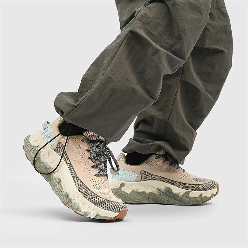 New Fashion Neutral Marathon Running Shoes Outdoor Road Lightweight Slow Running Shoes Mens and Wens Casual Walking Shoes Z250411