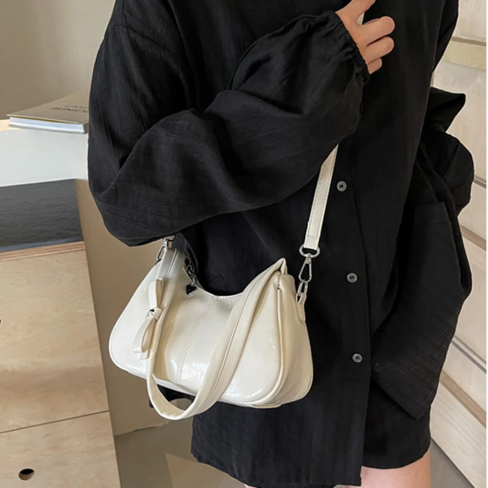 Red Shoulder Crossbody Bags for Women Handbag and Purses Ladies Messenger Bags Trendy 250303