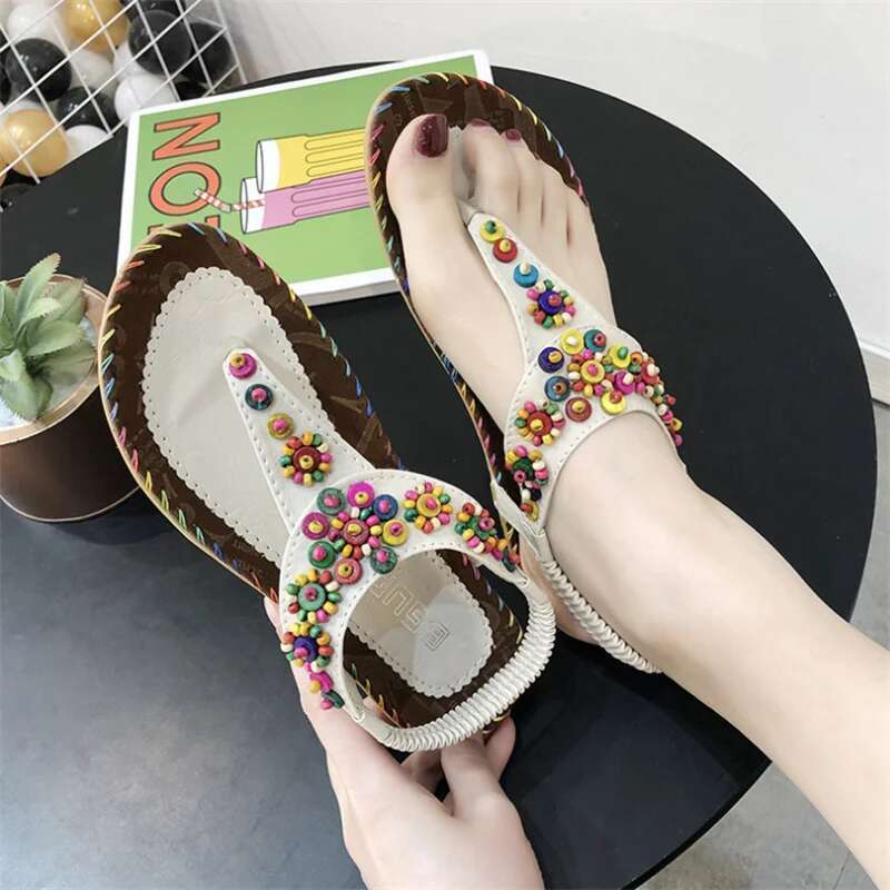 Bohemian Style Women Bead Flip ps Fashionable Comfortable Summer Colorful Sandals Flat Bottom Sandalias