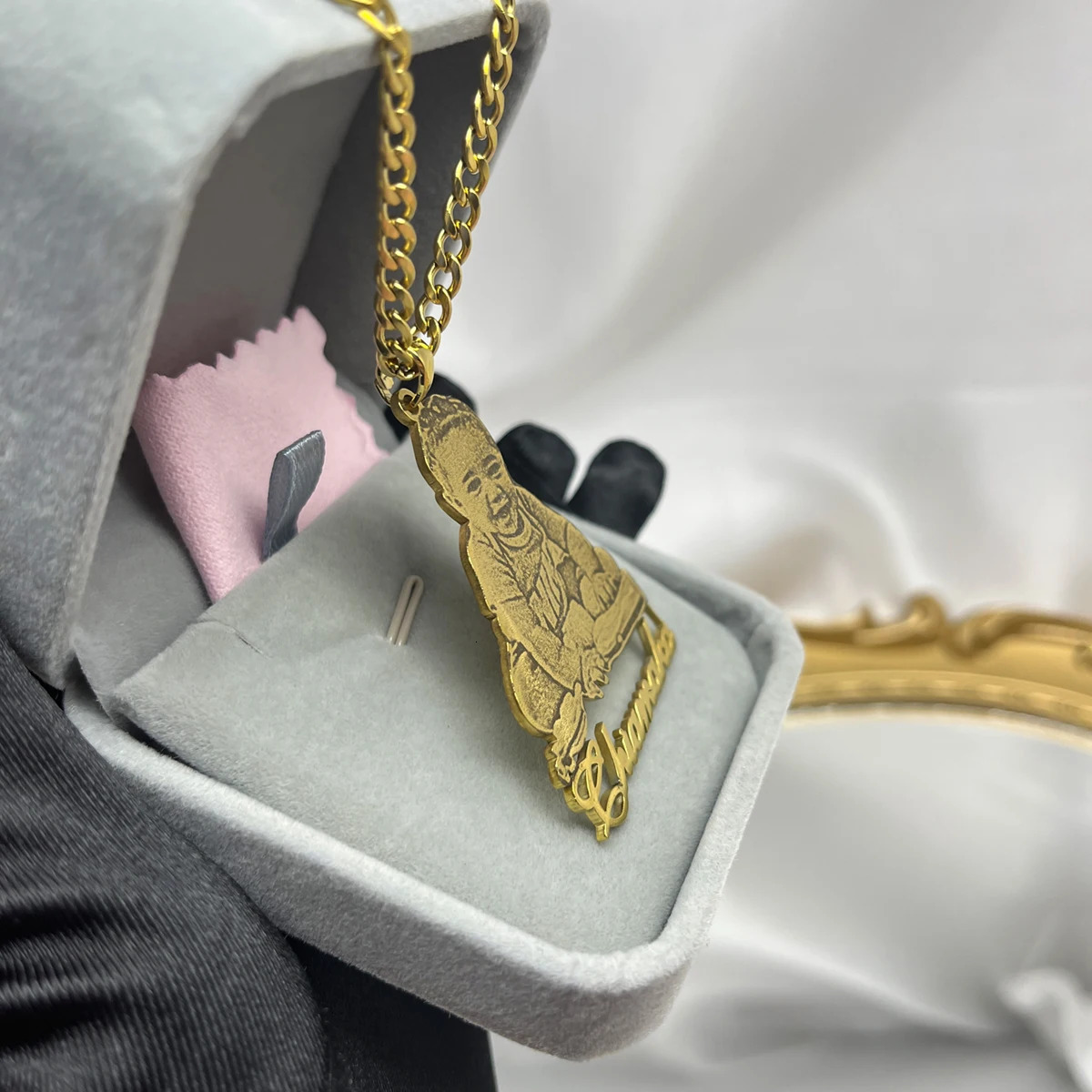 Stainless steel customized po necklace customized picture name pendant necklace childrens customized memory jewelry 250304