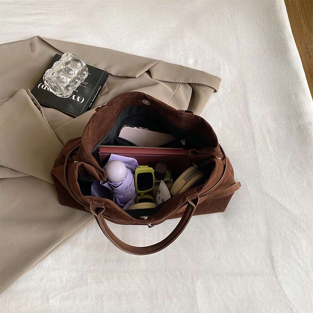 Design Handbag For Women High-Capacity Commuting Fashionable Faux Suede Tote Vintage Top Handle Retro Shoulder Bag