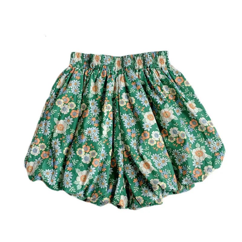 Summer young baby girl flower bud shorts thin Fried Dough Twists flower little girl shorts loose thin girl lantern shorts 250304