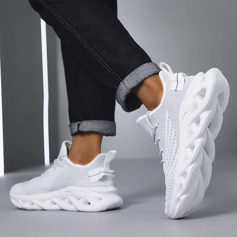 Hot Selg Men's Breathable Sports Outdoor Non-Slip Sneakers Couple Casual Comfortable Running Shoes