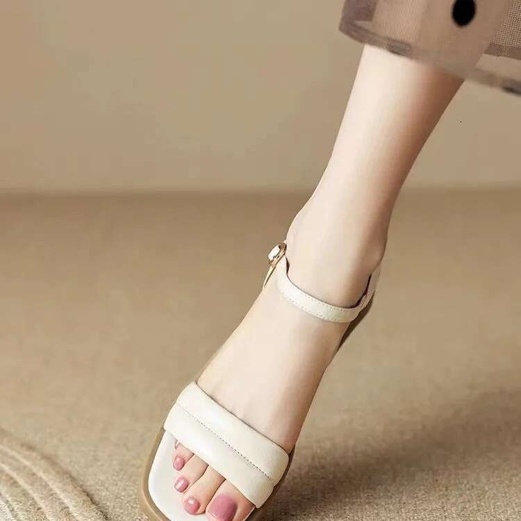 2025 Summer New Square Hollow Medium Chunky Heel Open Toe Sandals for Outerwear All-match Comfortable Fashion Women's Shoes