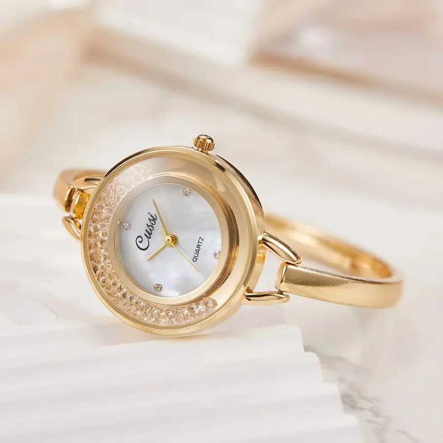 Fashion Womens es Luxury Crystal Bracelet Quartz Wrist Classic Casual Ladies Suitable For Daily Life Party GiftXJ250304