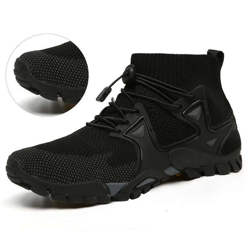 Summer Casual Mesh Breathable Sneakers Outdoor Slip-On Lightweight Men's Wading Shoes Hot Sale