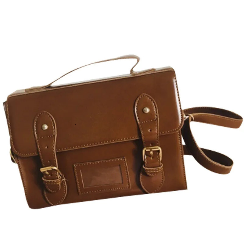 Korean Spring/Summer Cross Shoulder Bag Academy Style Womens Handbag Retro Oil Leather Bag Womens Handbag 250303