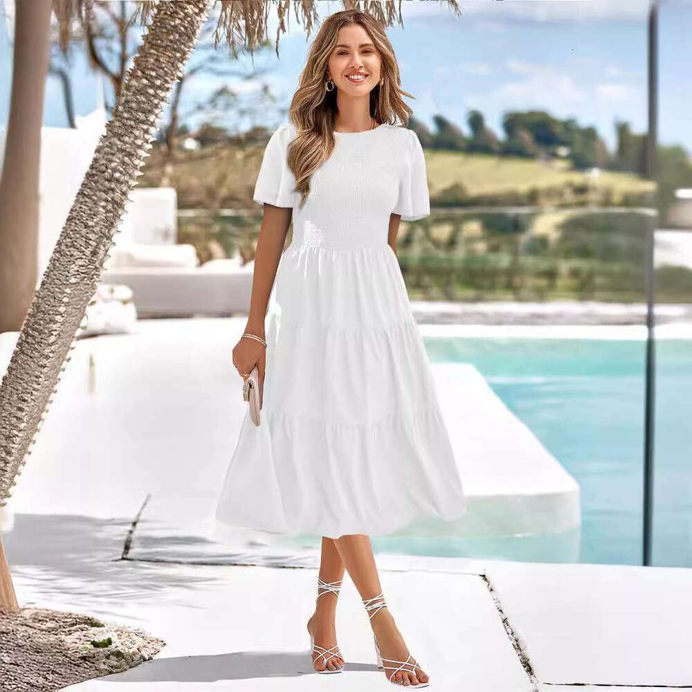 US station waist cinching slimming big swing dress for spring and summer round neck, sweeping holiday dress, 2025 temperament versatile new trendy clo