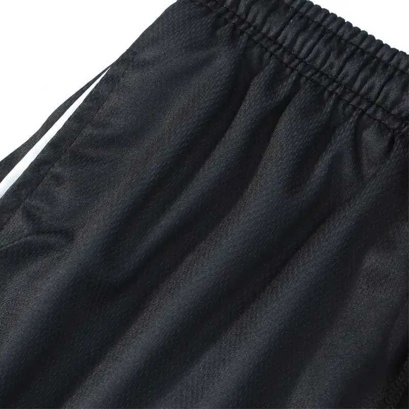 Stylish Chic Anime Gym Shorts for Men Athletic Workout Shorts with Pockets Summer Funny Board Shorts 5 Inch Quick Dry BreathableT250304