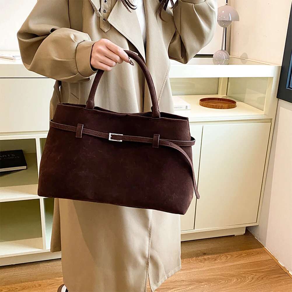 Design Handbag For Women High-Capacity Commuting Fashionable Faux Suede Tote Vintage Top Handle Retro Shoulder Bag