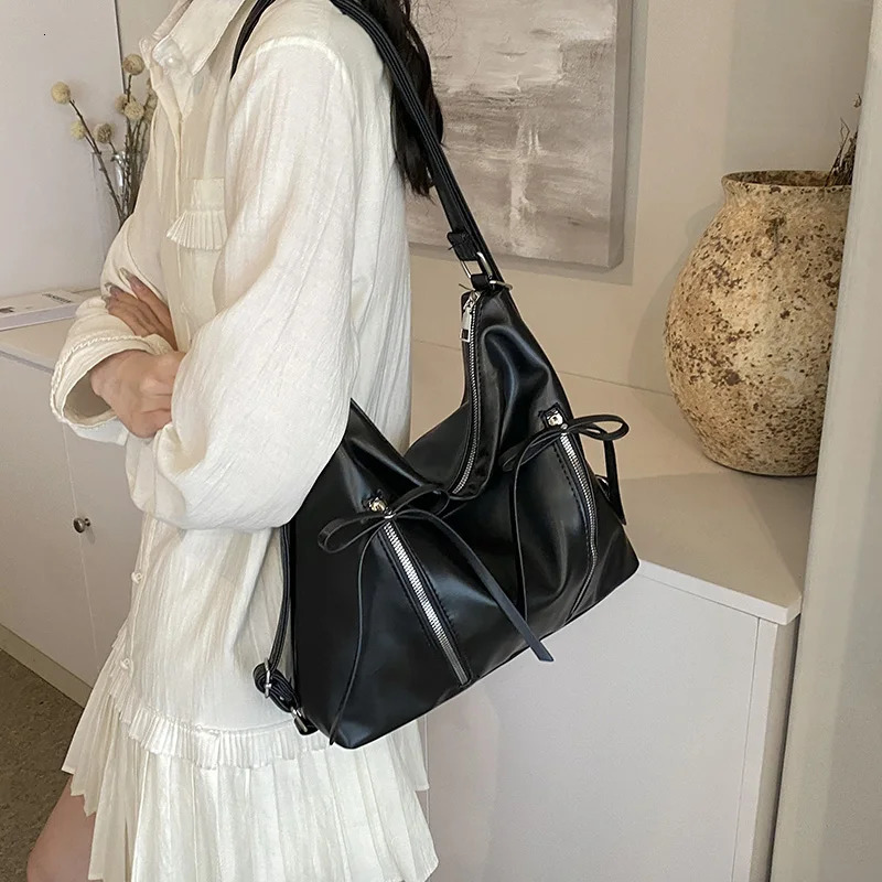 Bow Backpack for Womens Trendy and Fashionable Korean Tote Bag Casual Large Capacity One Shoulder Backpack 250228