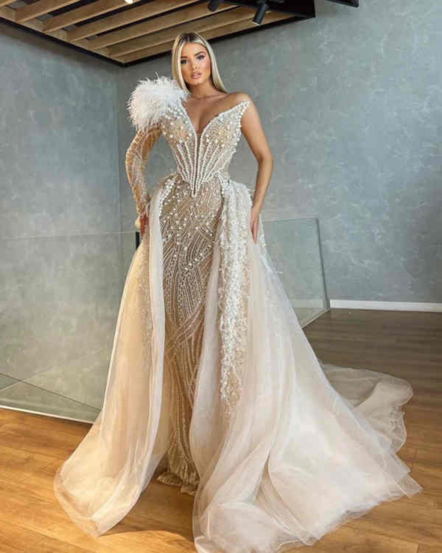 Plus Size Arabic Luxurious Wedding Dress With Detachable Train Pearls Beads Mermaid Bridal Gowns Sexy One Shoulder Bride Dress Customized