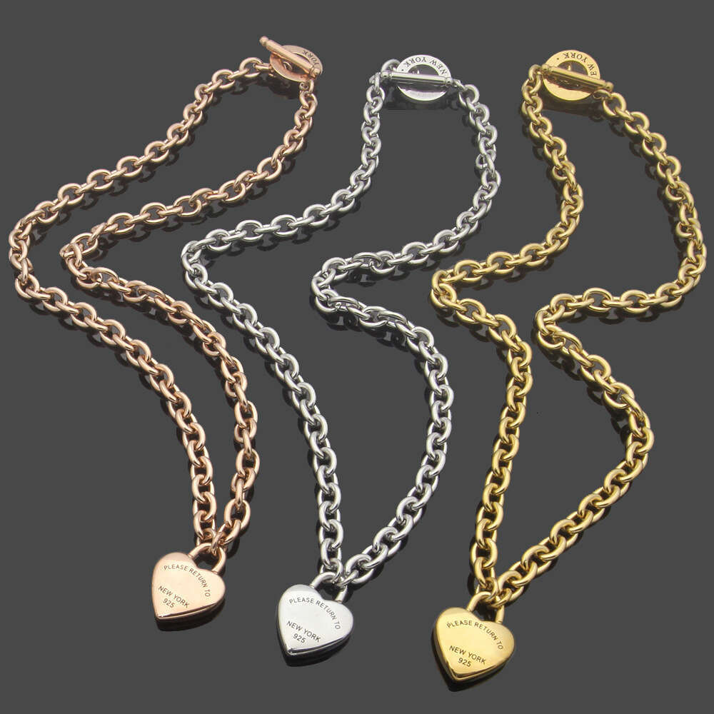 Classic Women Designer Heart Pendant Necklaces With Gold Plated Fashion Choker Love Gift Jewelry