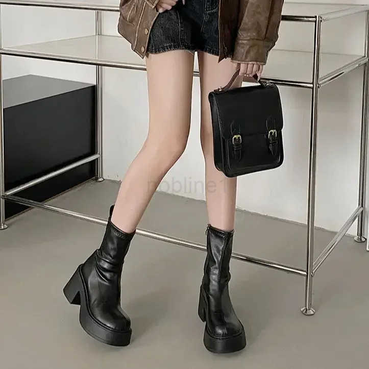 Platform Ankle Boots For Wen Fion Side Zippers Short Boots Fem Elegant Square High Heel Wens Mordern Botties 2024 Z250304