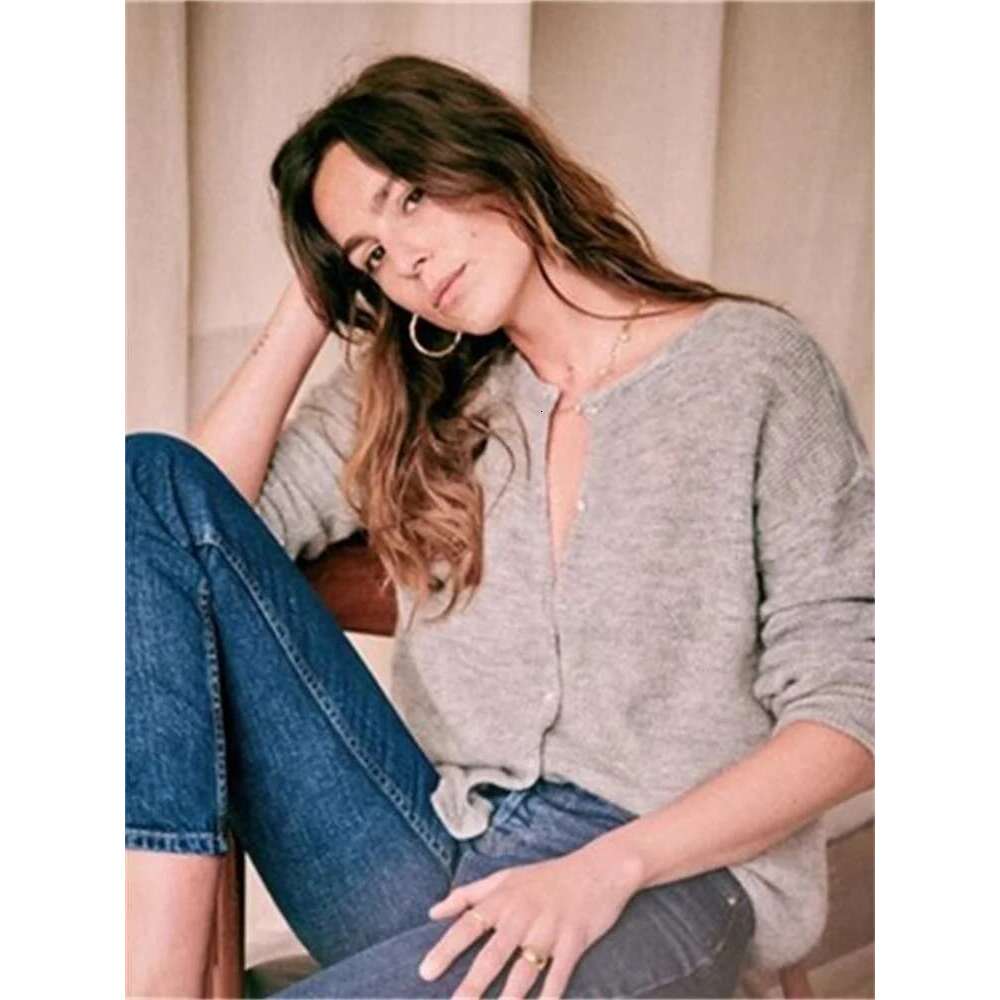 Womem's Classic Knit Cardigan Female Single-Breasted Buttons Sweater O-Neck Casual Lady Long Sleeve Knitwear Top
